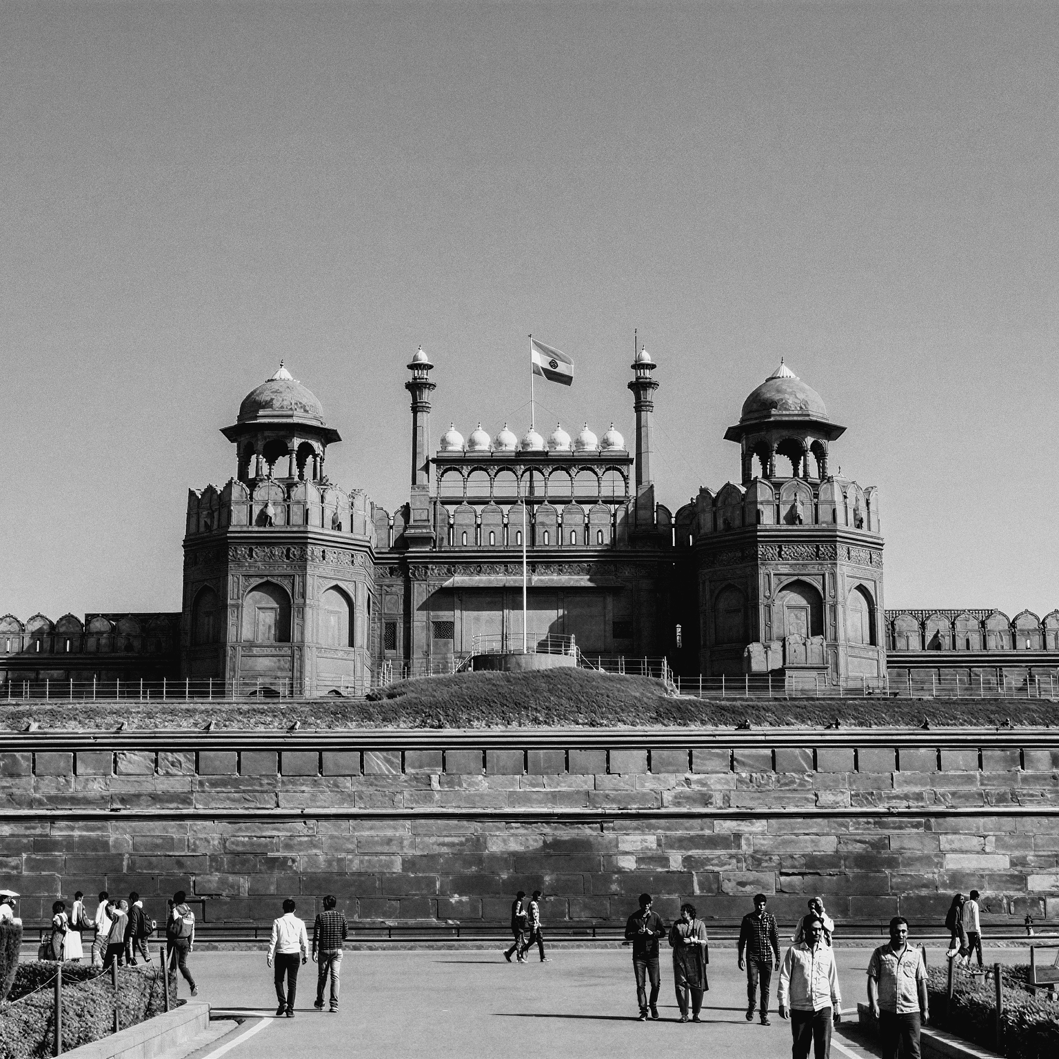 delhi square bw