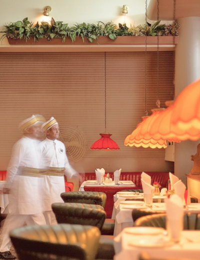 Kolkatas Must Visit Places for Local Bengali Food1