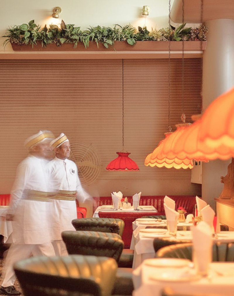 Kolkatas Must Visit Places for Local Bengali Food1