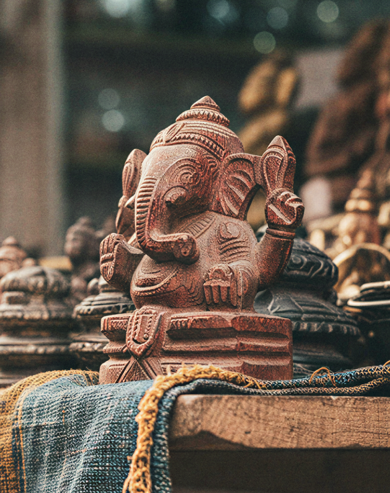 Souvenir Shopping in Mumbai 10 Unique Gifts to Take Home1 1