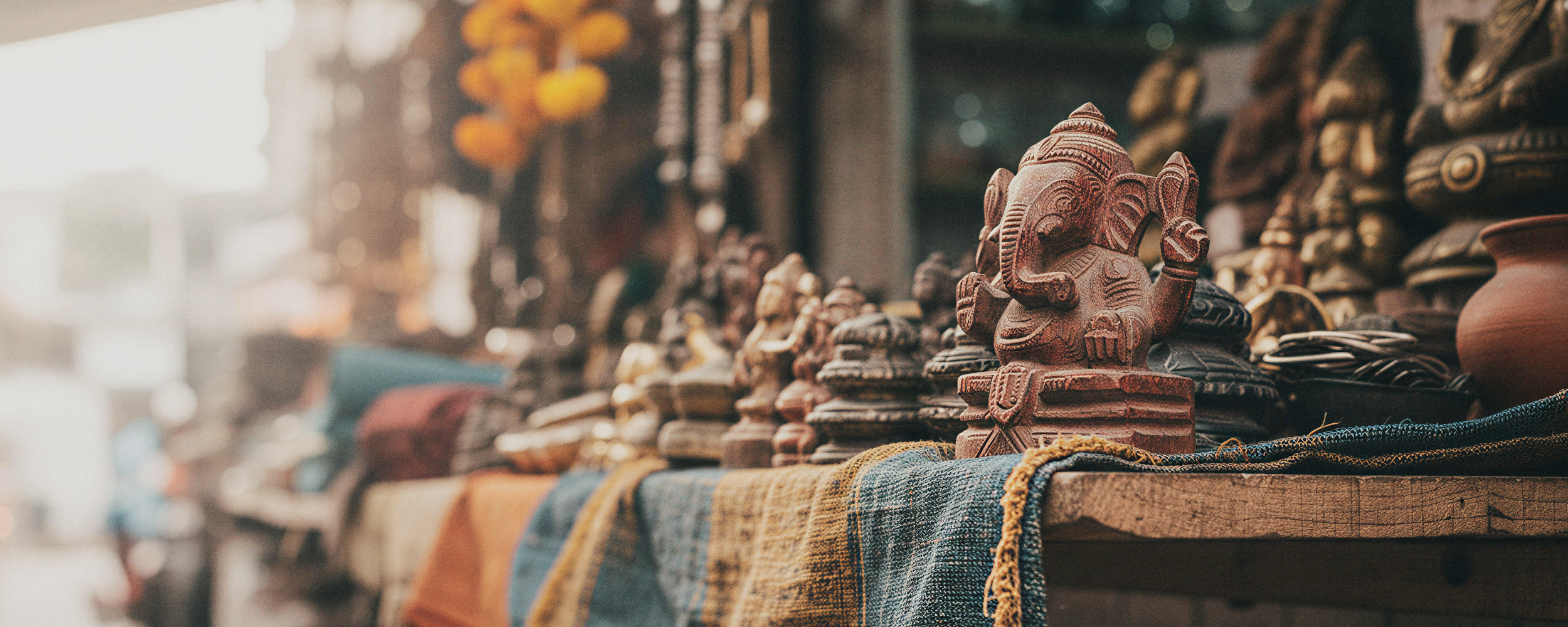 Souvenir Shopping in Mumbai 10 Unique Gifts to Take Home2