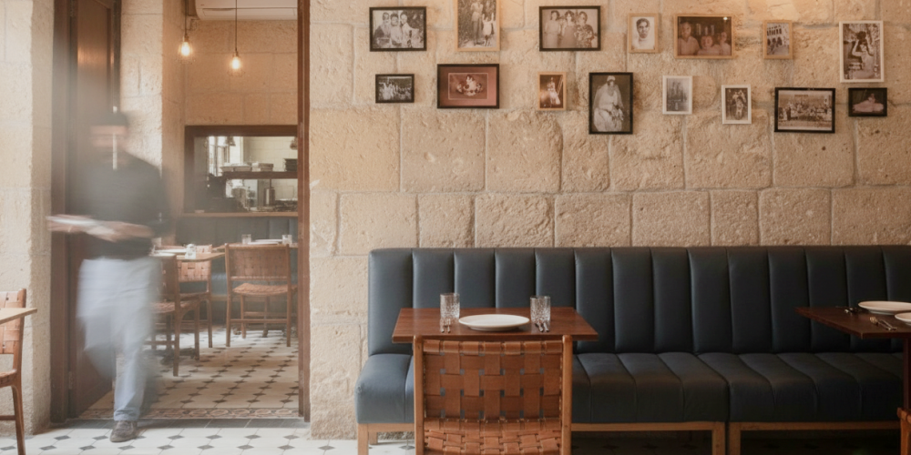 Timeless Tastes The Oldest Restaurants Still Running in Mumbai2