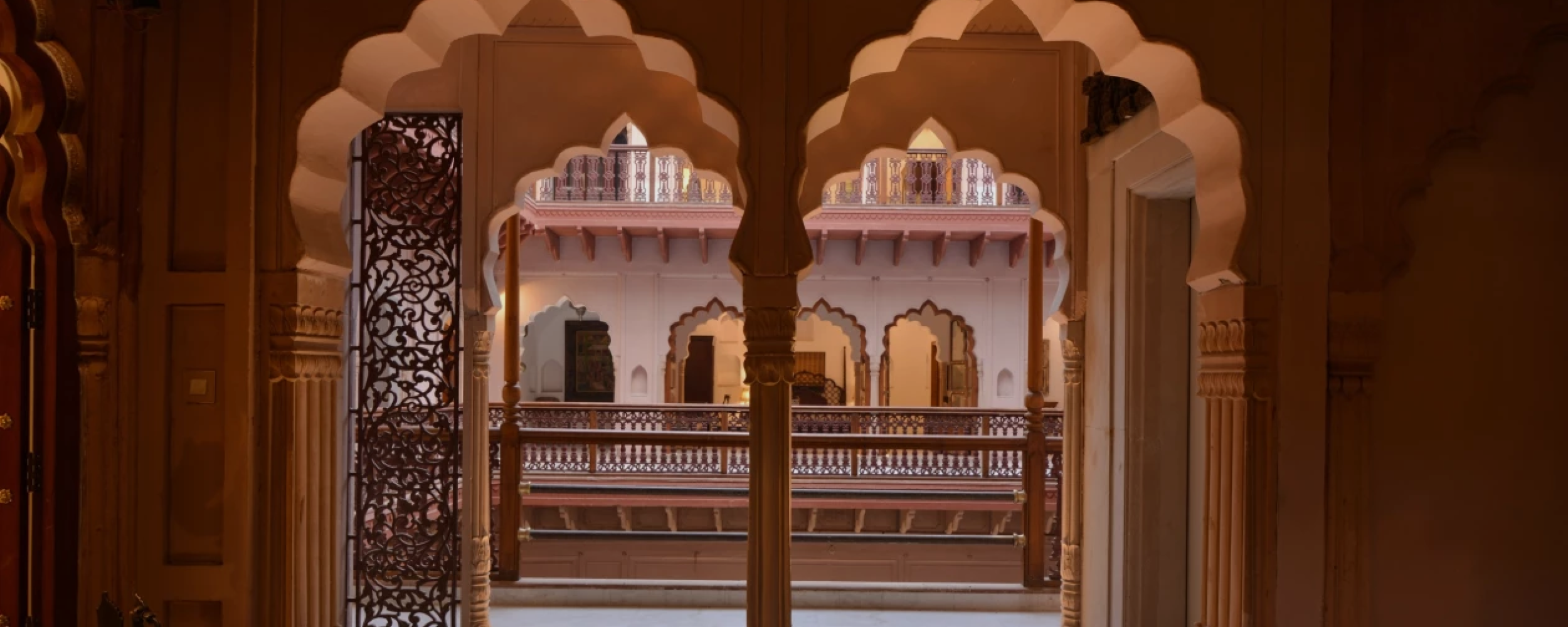 Top Luxury Hotels in Delhi2