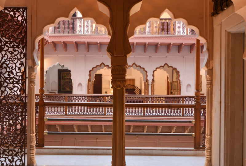 Traditional Heritage Hotels in Delhi for Tourists1
