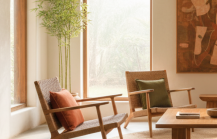 Comfortable Kolkata homestay with natural light and wooden decor