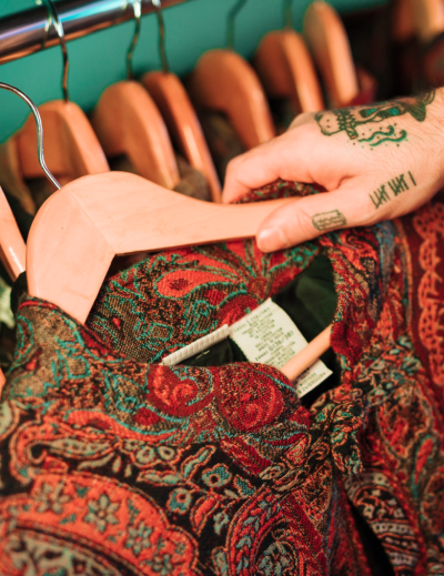 Pondy Bazaar to Luxe Boutiques Where Chennai Shops Fashion1