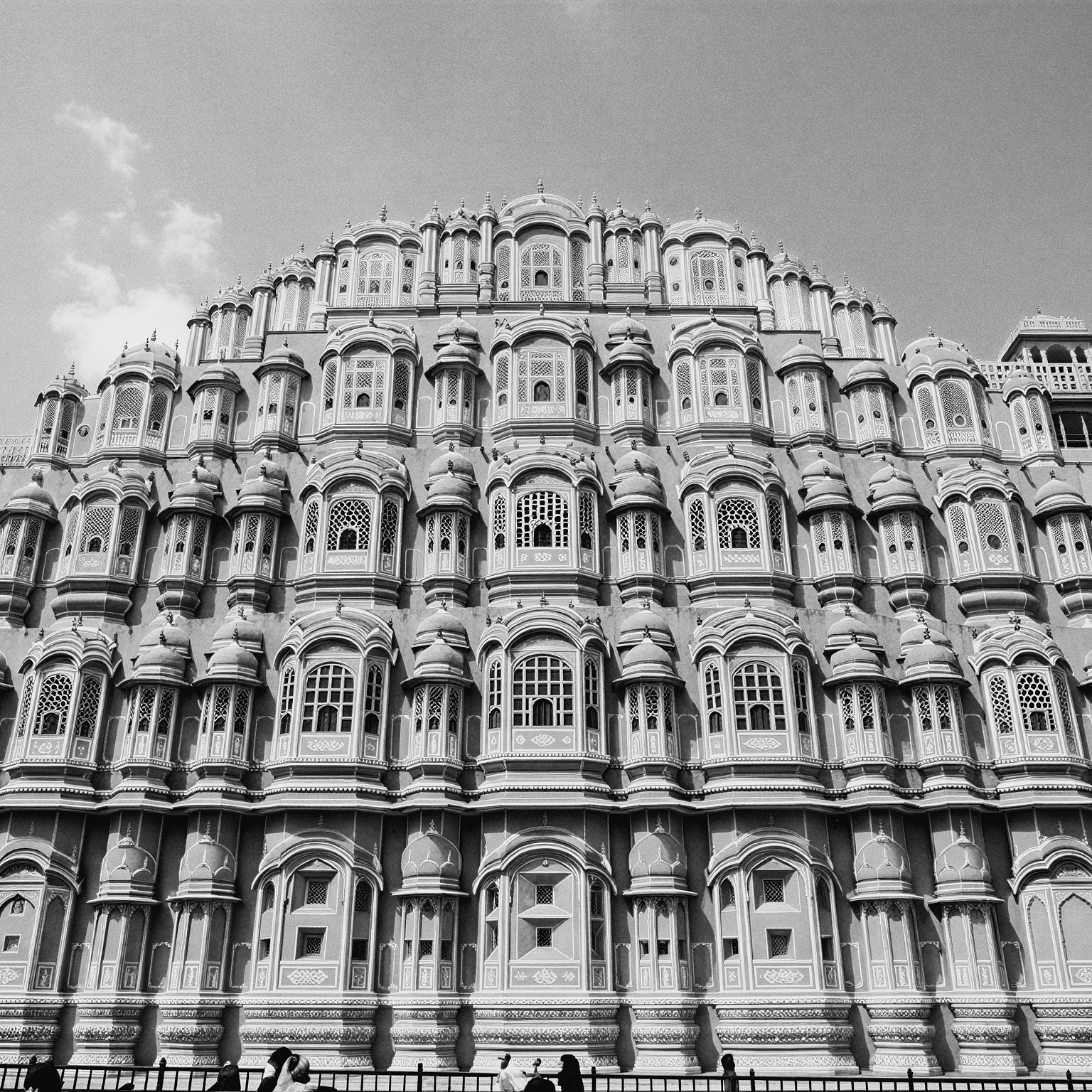 jaipur square bw
